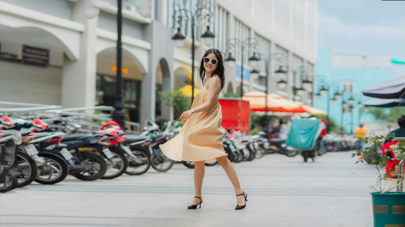 silk dress for modern fashion