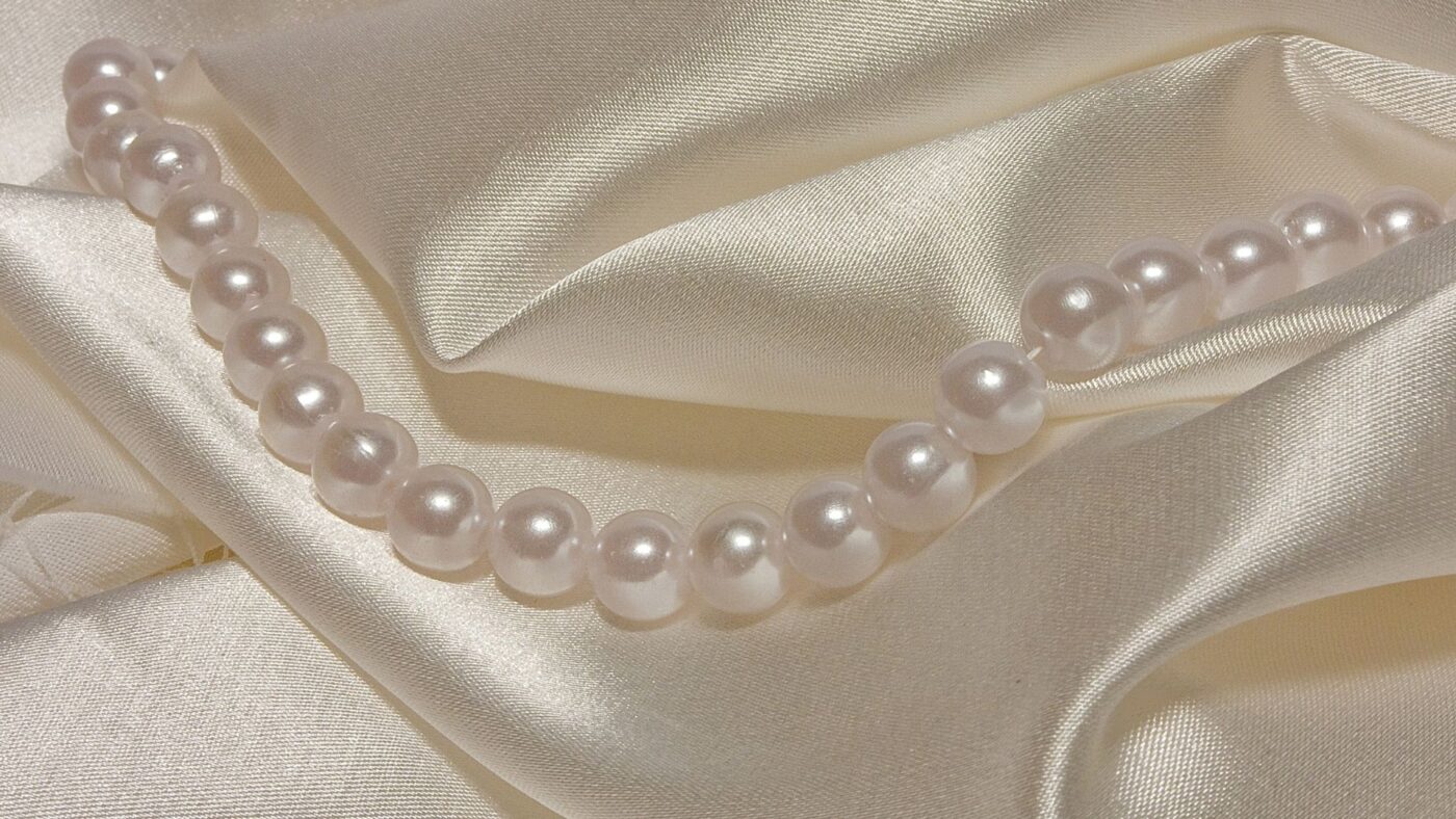 what makes silk so special